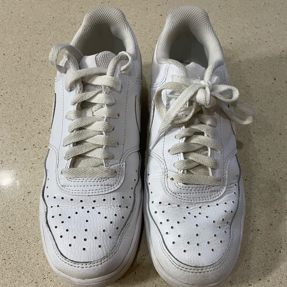 Nike Womens Court Vision low